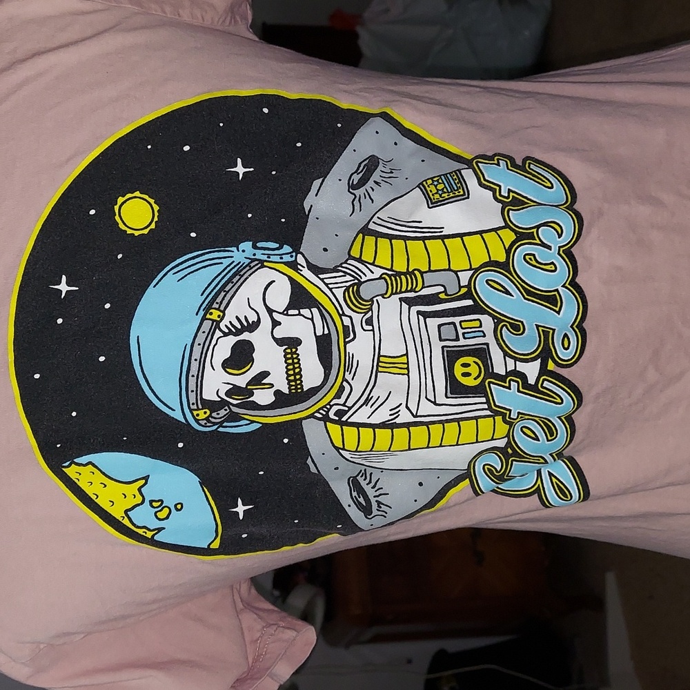 DK Dichotomy Pink Space Skull Get Lost T-Shirt